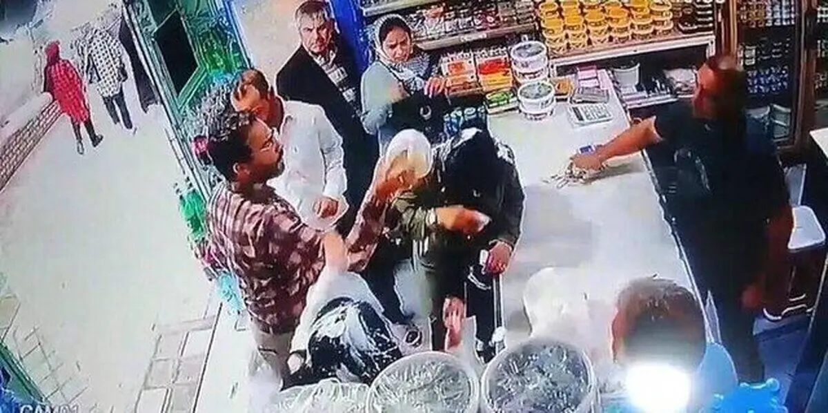 عامل ماست‌پاشی و دو زن بی‌حجاب بازداشت شدند