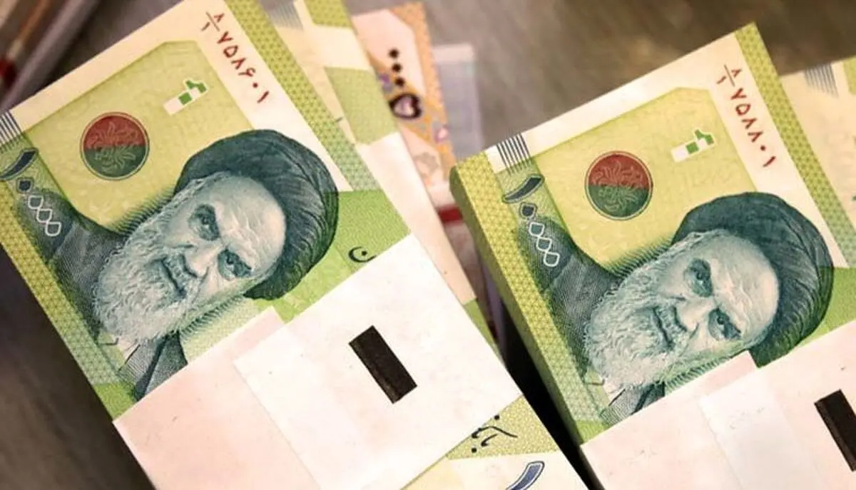 بازار داغ فروش اسکناس در منوچهری/ چرا عابر بانک‌ها پول نو ندارند؟