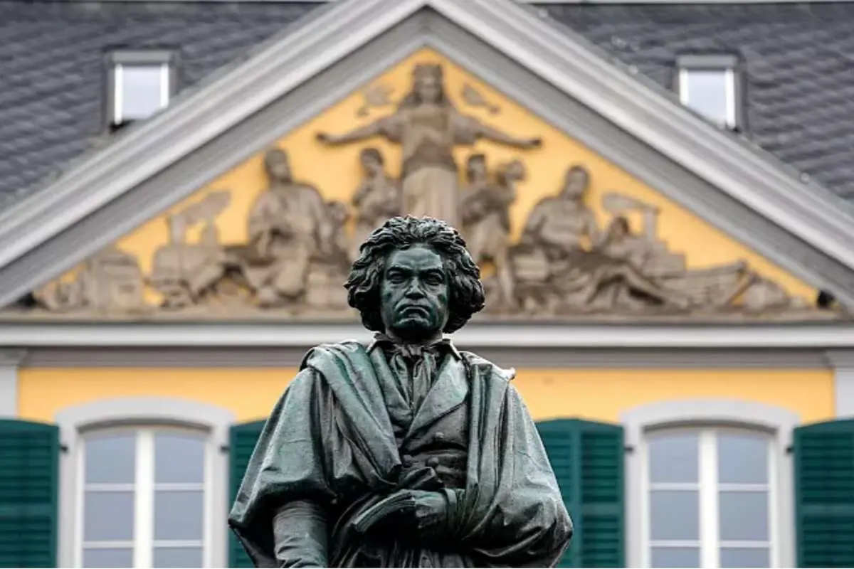 دی‌ان‌ای به دست آمده از مو‌های بتهوون از چه راز‌هایی پرده برداشت؟