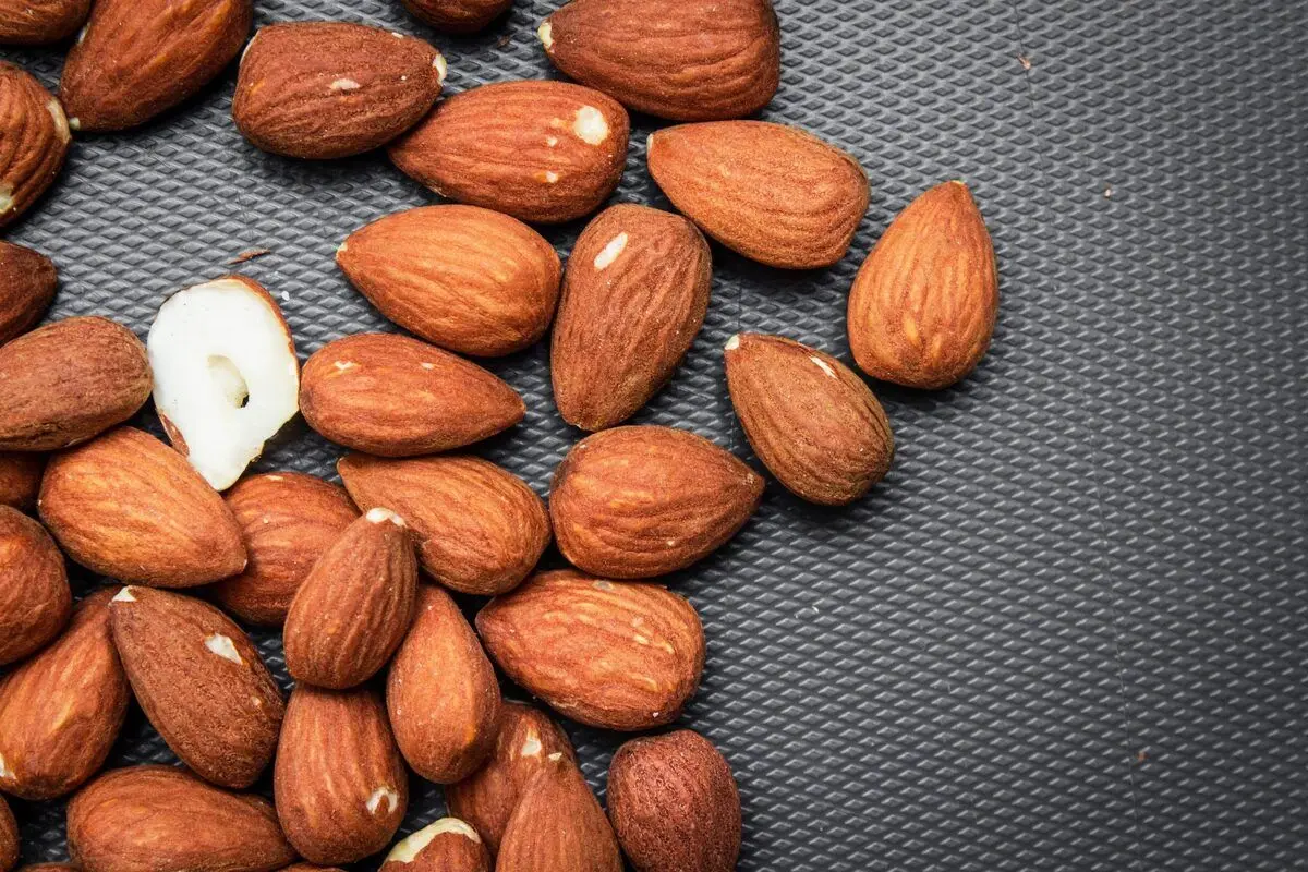 خواص ۳ نوع بادام را بشناسید