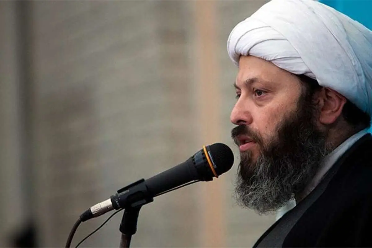 (ویدئو) آواز خواندن یک روحانی روی آنتن صداوسیما