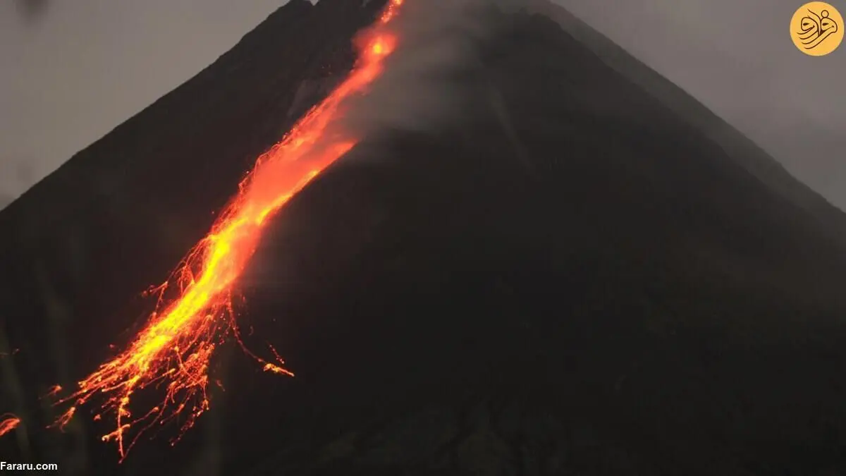 (تصاویر) ادامه فوران آتشفشان مراپی