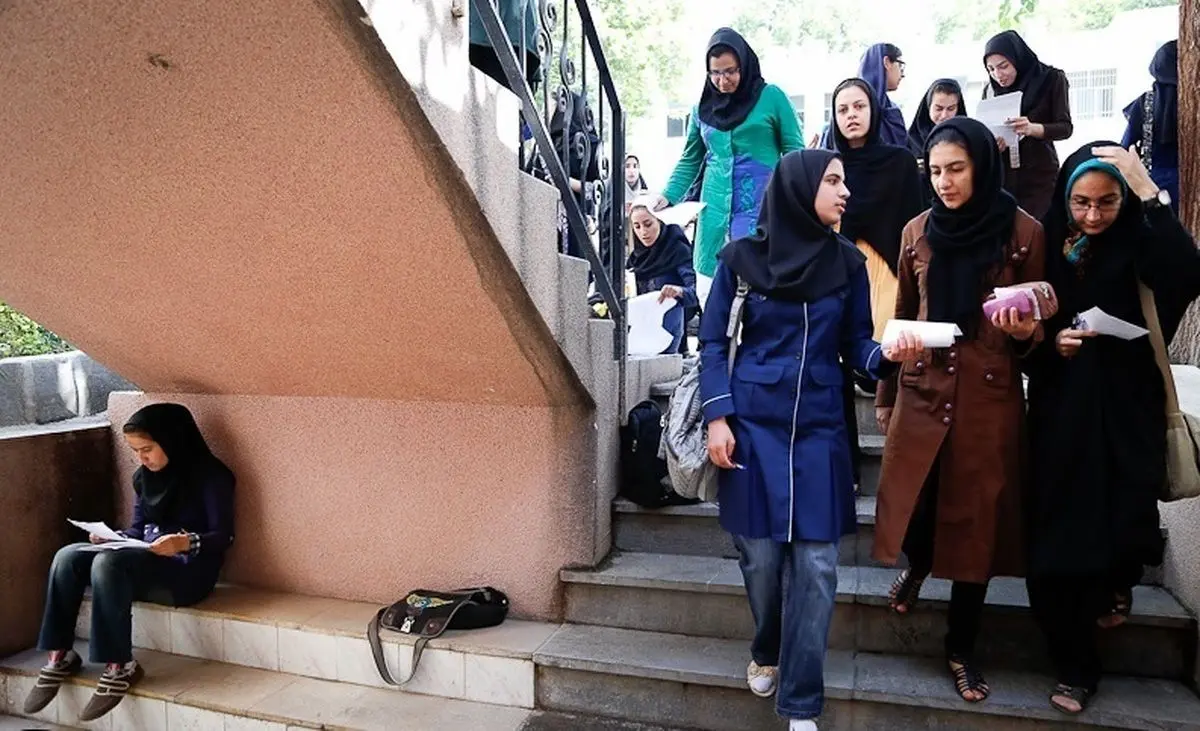 وزارت بهداشت: دانشگاه‌های علوم پزشکی به دانشجویان فاقد حجاب، خدمات ارائه نخواهند کرد