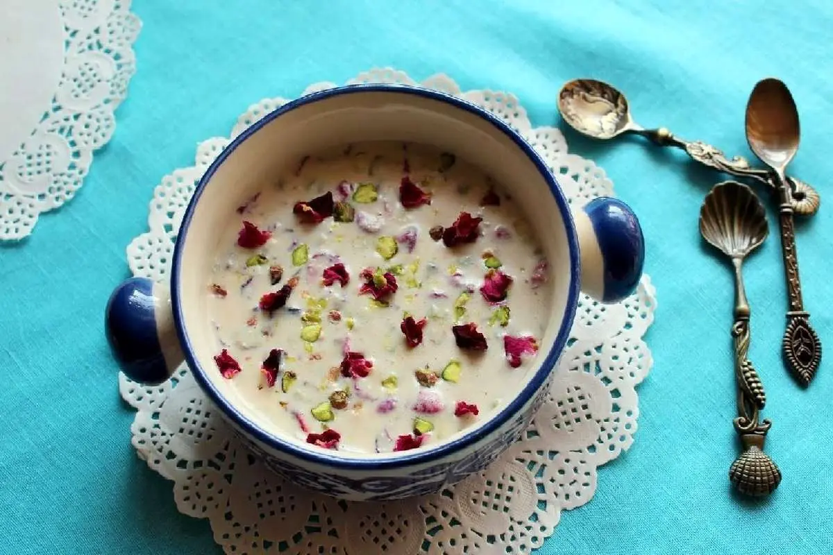 (ویدئو) طرز تهیه فرنی با آرد برنج؛ یک خوراکی مقوی برای افطار
