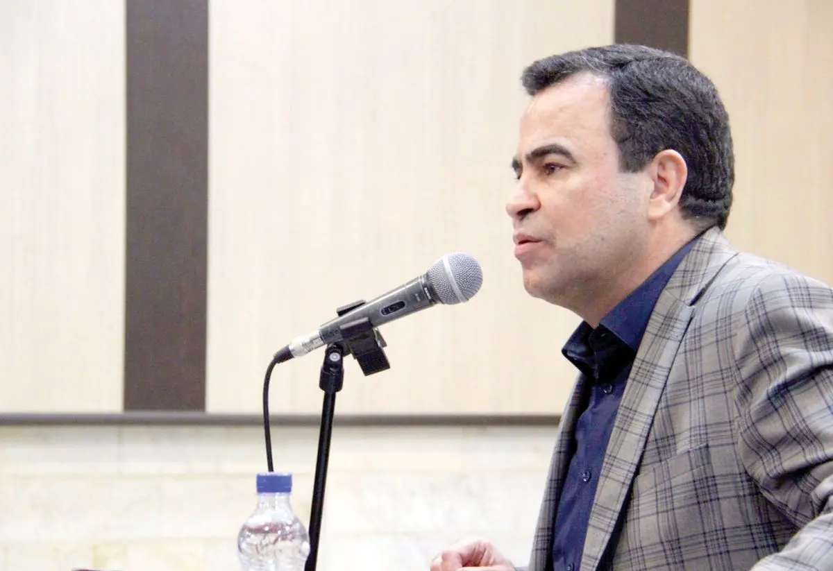 جبهه پایداری انسان‌های بی‌کفایتی را به رئیس‌جمهور تحمیل کرد