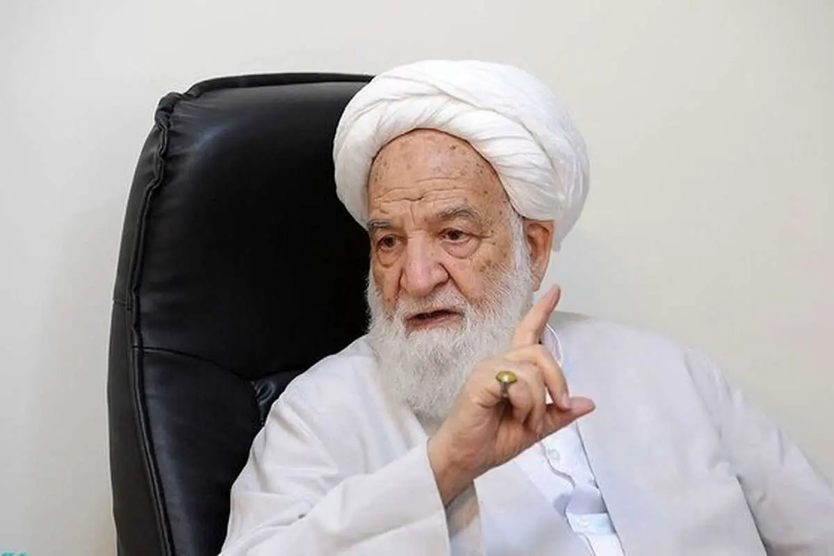آیتالله مسعودی خمینی: کسانی که با بیحجابها برخورد زشتی میکنند، ضد انقلاب هستند