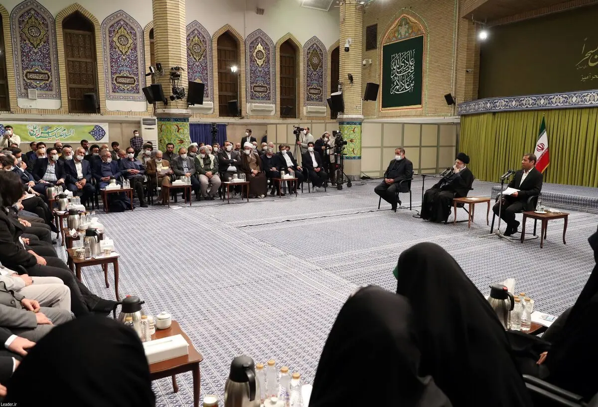 رهبر انقلاب: غربی‌ها از زن ایرانی کینه دارند