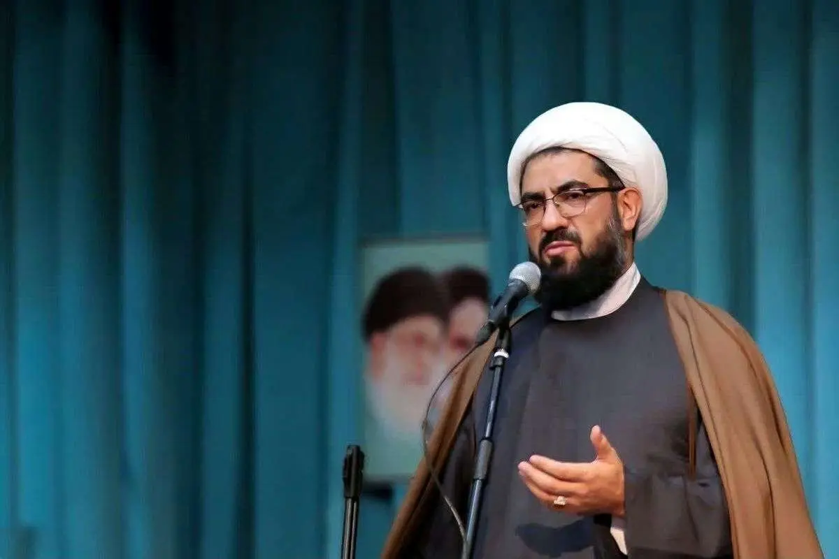 خطیب جمعه همدان: کجای اسلام گفته شده مردم باید برای ازدواج، خرید خانه و خودرو، «وام» بگیرند؟