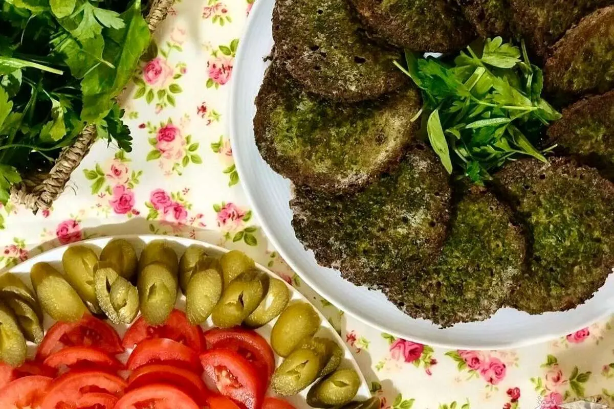 طرز تهیه یک کوکوی خوشمزه مخصوص افطار