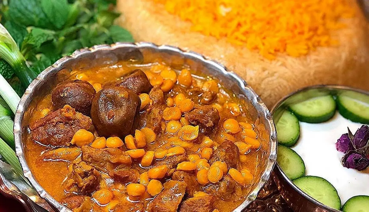 طرز تهیه قیمه نخود یزدی؛ یک خورش خوشمزه و سنتی