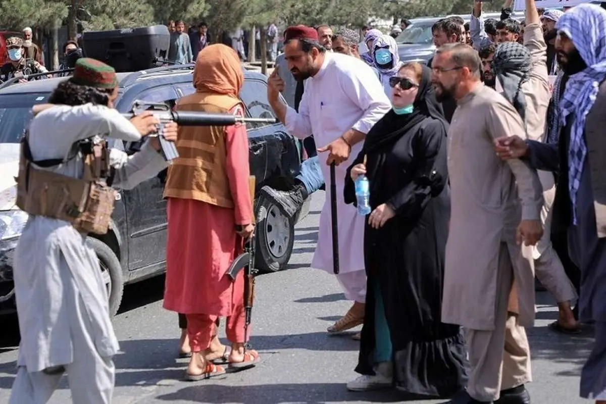 طالبان: جلوگیری از کار زنان، موضوع ارزشی داخلی افغانستان است؛ همه باید به آن احترام بگذارند
