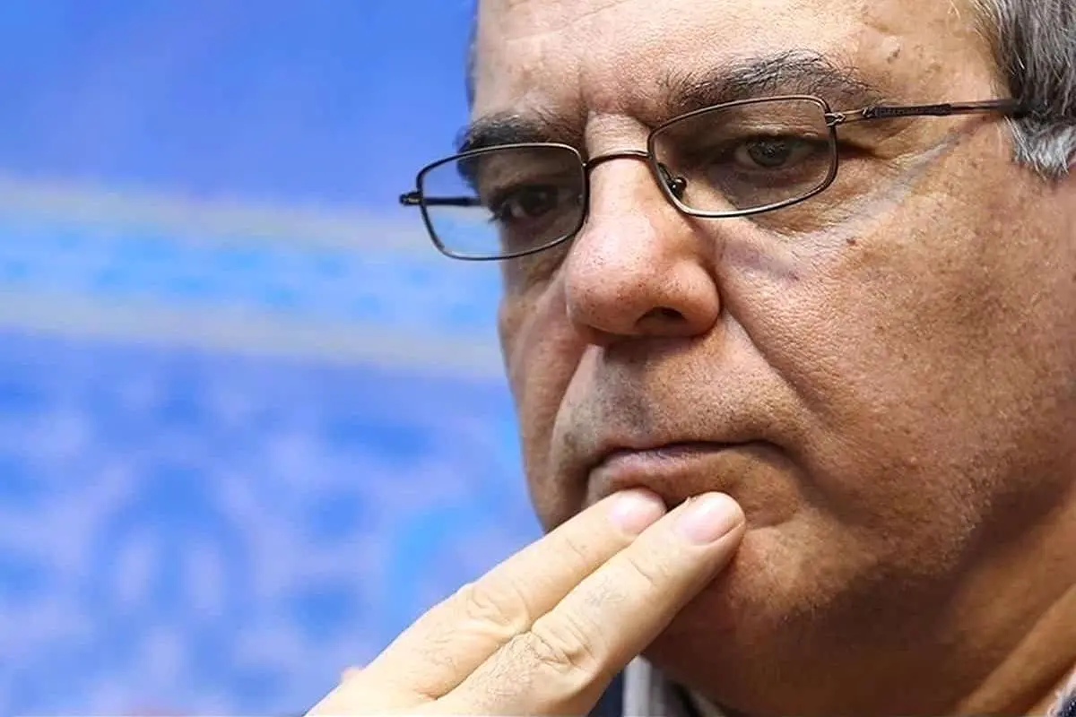 عباس عبدی: استفاده از لفظ «کشف حجاب» در توضیحات دستگاه قضایی،معنای قانونی ندارد