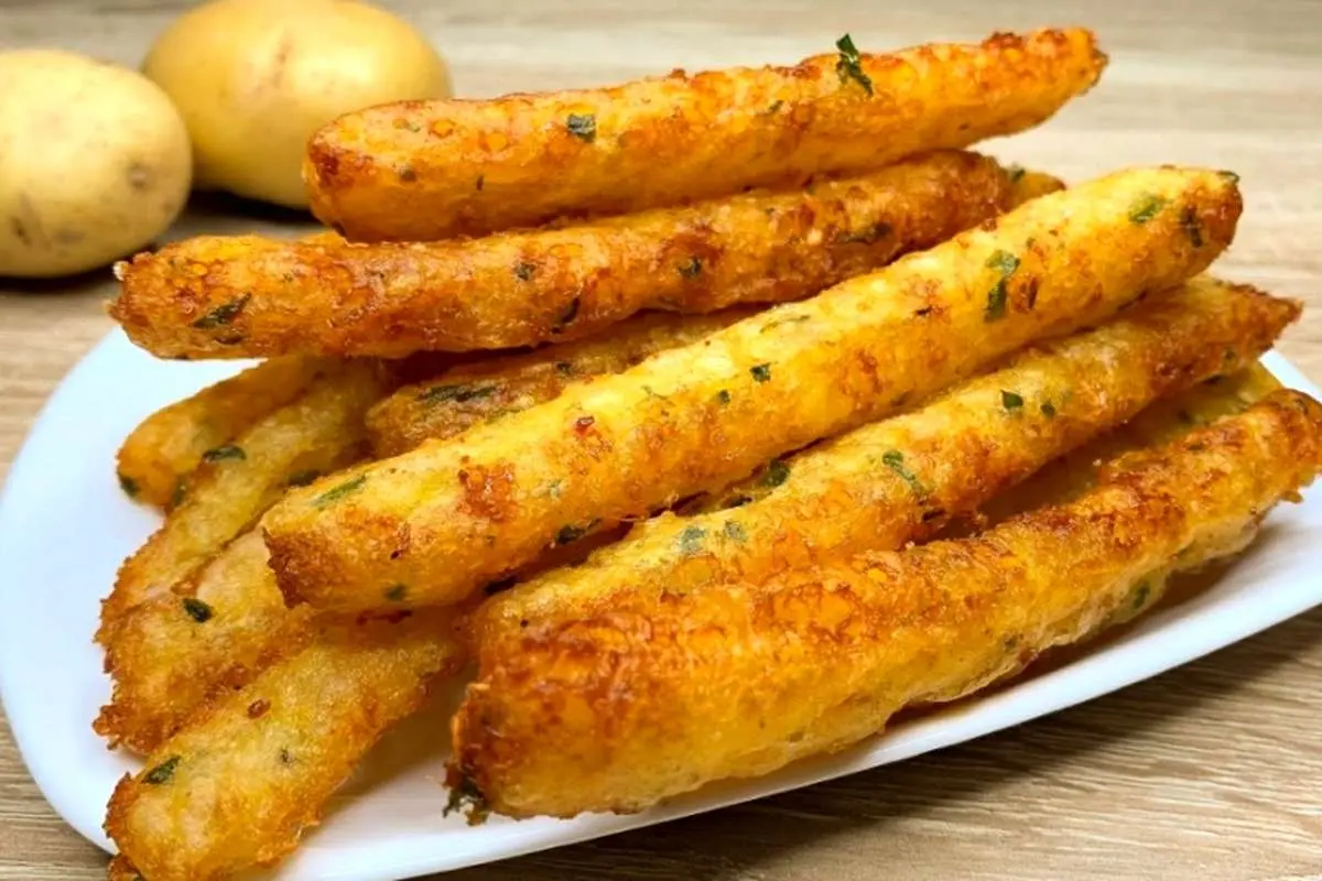 طرز تهیه کرسیپی سیب زمینی و مرغ؛ یک میان وعده خوشمزه