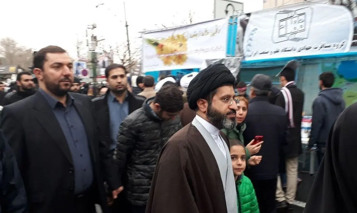 (عکس) حضور فرزند رهبر انقلاب در راهپیمایی روز قدس
