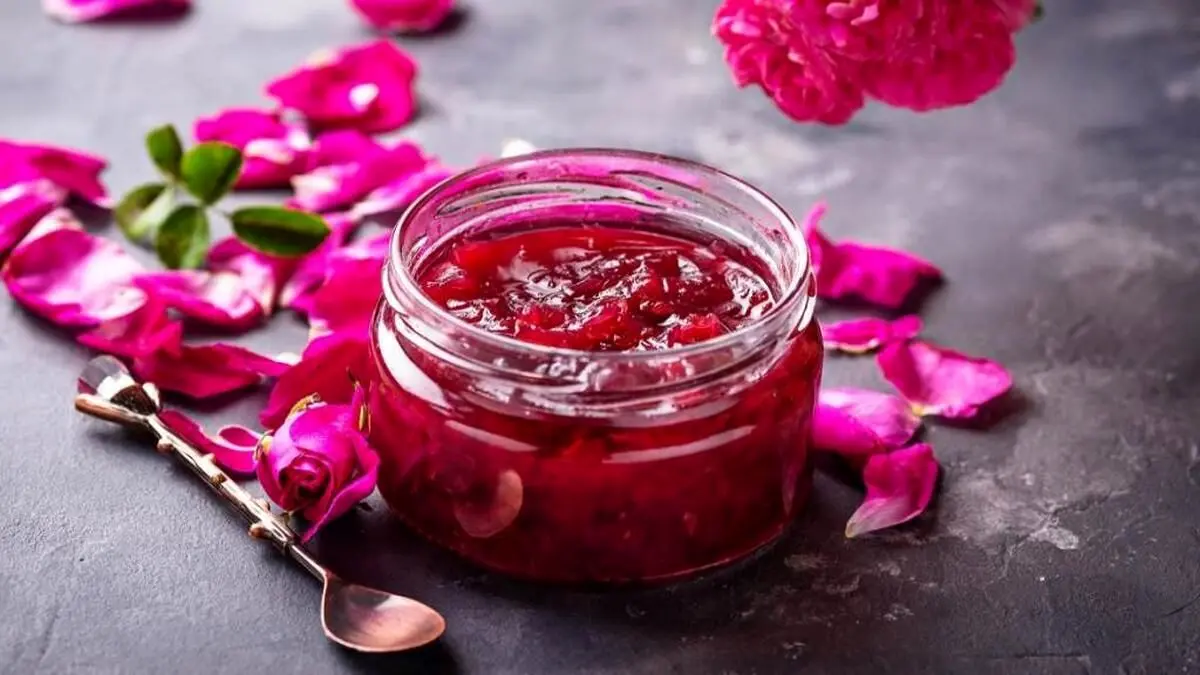 طرز تهیه مربای گل محمدی؛ تحفه فصل بهار