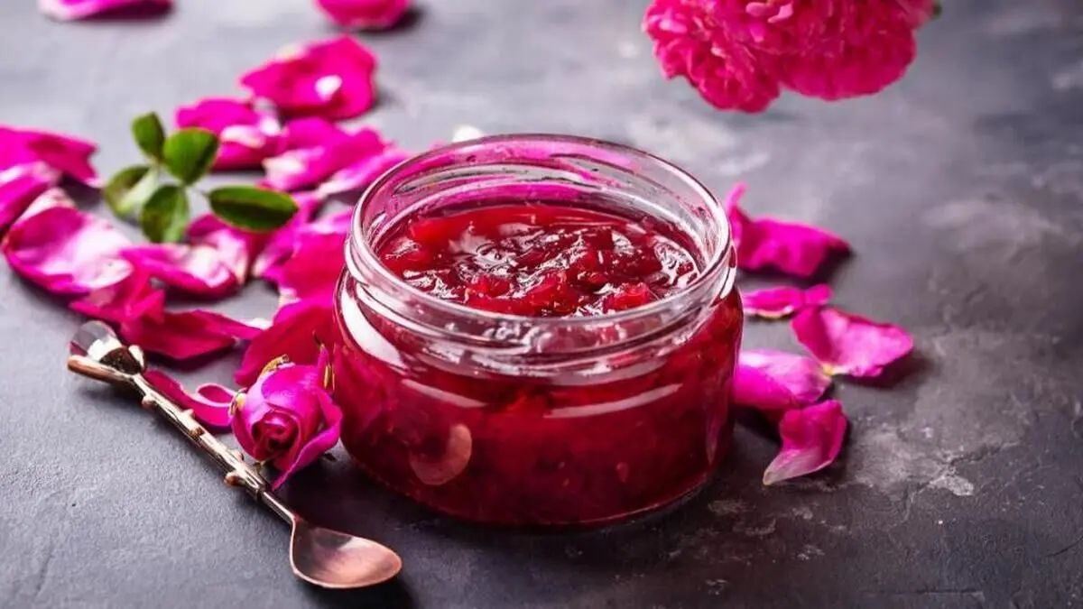 طرز تهیه مربای گل محمدی؛ تحفه فصل بهار