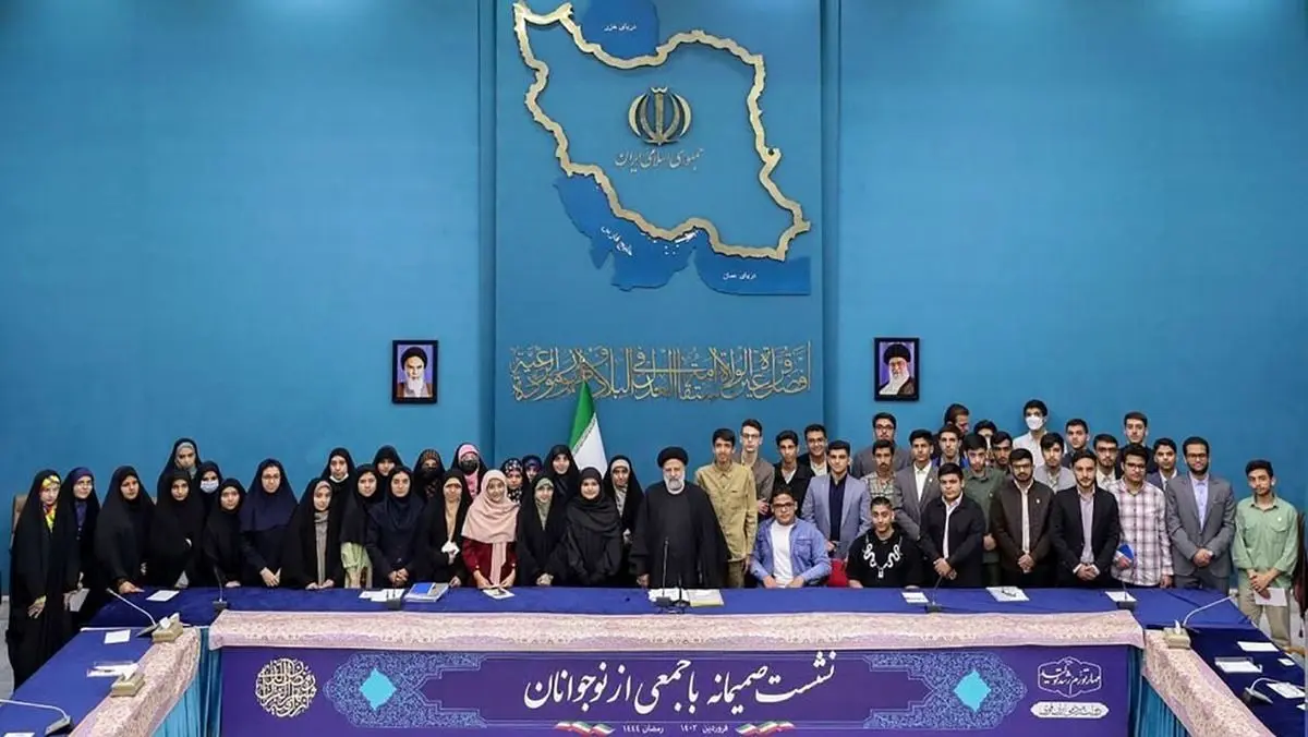 رئیسی: گره‌های ذهنی جوانان رفع شود تا یک شبهه تبدیل به مسئله لاینحل نشود