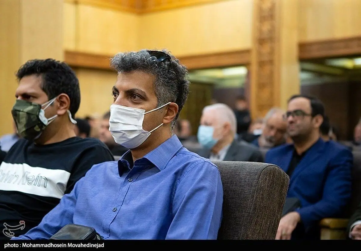 (تصاویر) مراسم ترحیم کیومرث پوراحمد؛ از پرویز پرستویی تا عادل فردوسی‌پور