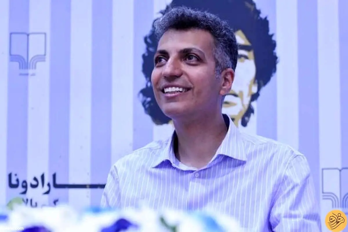 (عکس) عادل فردوسی پور در مراسم ختم کیومرث پوراحمد