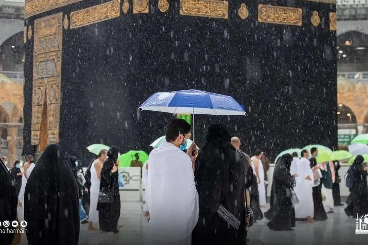 (ویدئو) بارش شدید باران در خانه خدا
