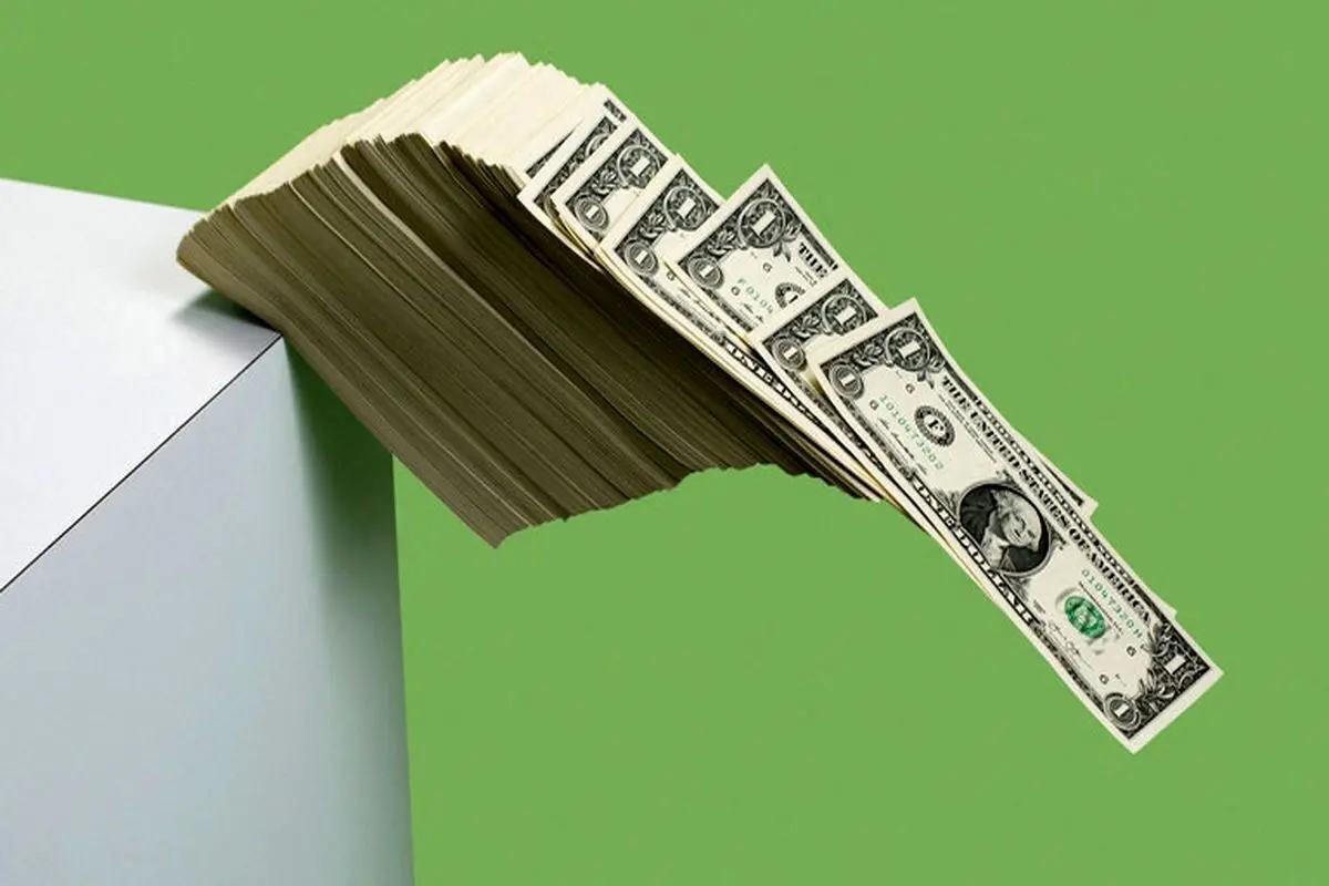 مهاجرت نهنگ‌ها از بازار ارز به بورس /۱+۵ دلیل دلار را کاهشی کرد