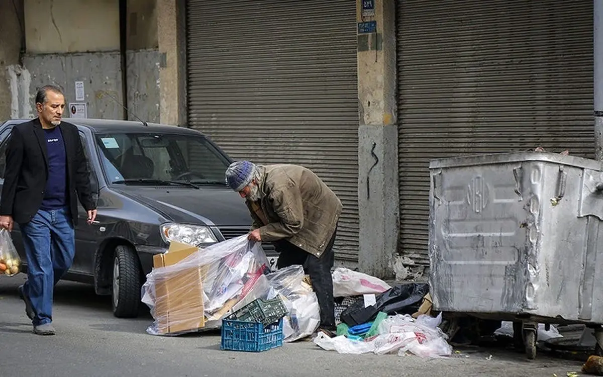 زن و شوهر زباله گرد ۳ آپارتمان میلیاردی دارند/ از خانه ویلایی آن‌ها ۱۰ کامیون زباله تخلیه شد