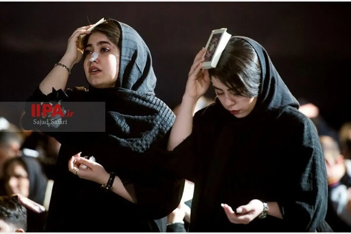 (عکس) زنان و دخترانی که با حجاب متفاوت به مراسم «احیا» رفتند