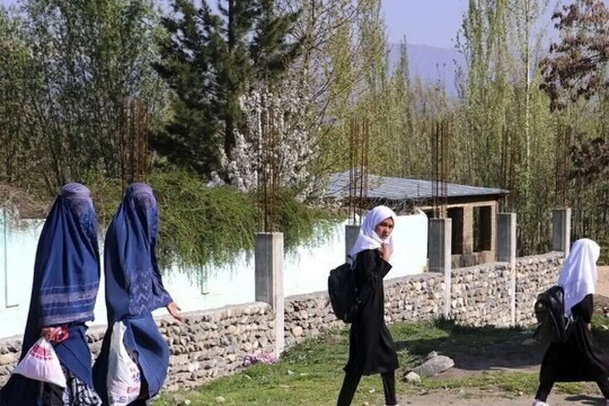 طالبان: ممنوعیت ورود خانوادهها و زنان به رستورانهای روباز در هرات