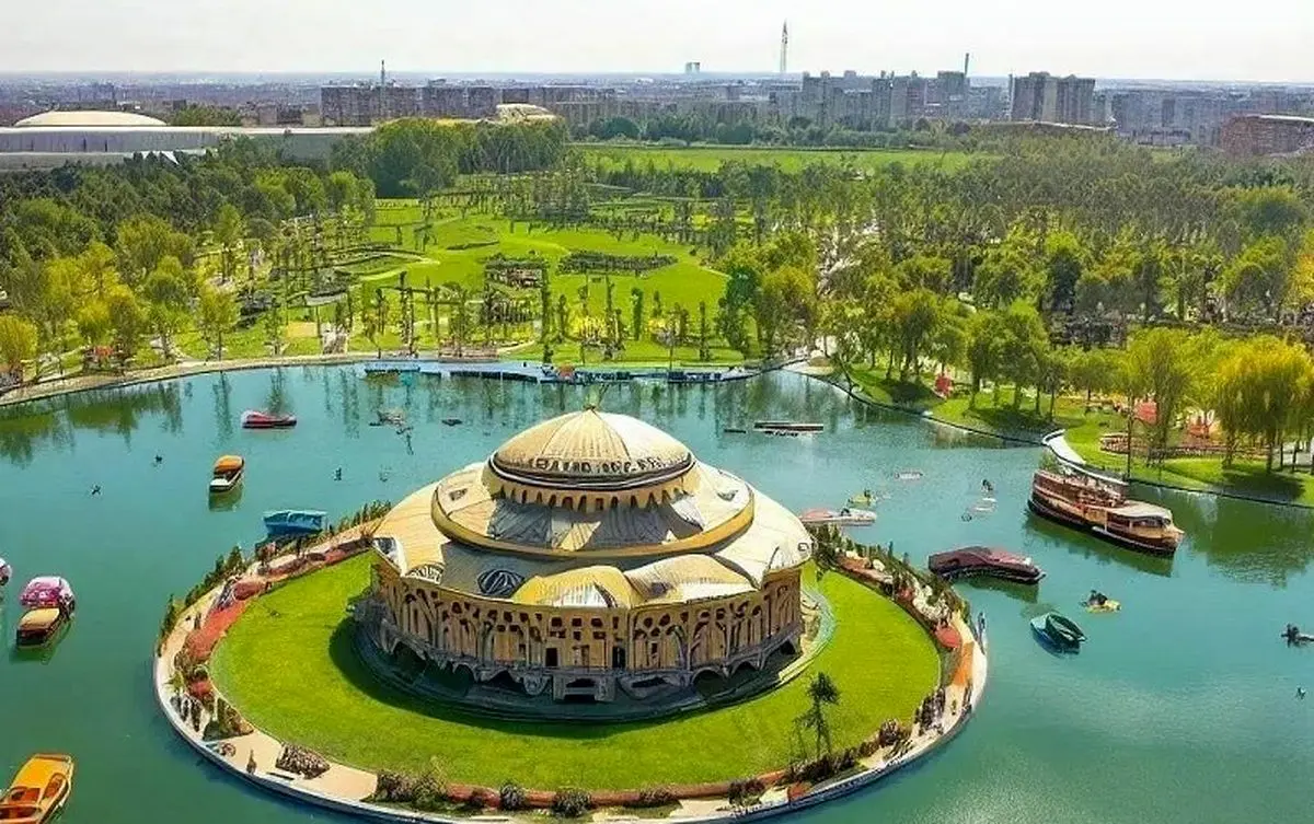 (تصاویر) پیش‌بینی شگفت‌انگیز هوش مصنوعی از شهر تبریز در ۱۰۰ سال آینده!