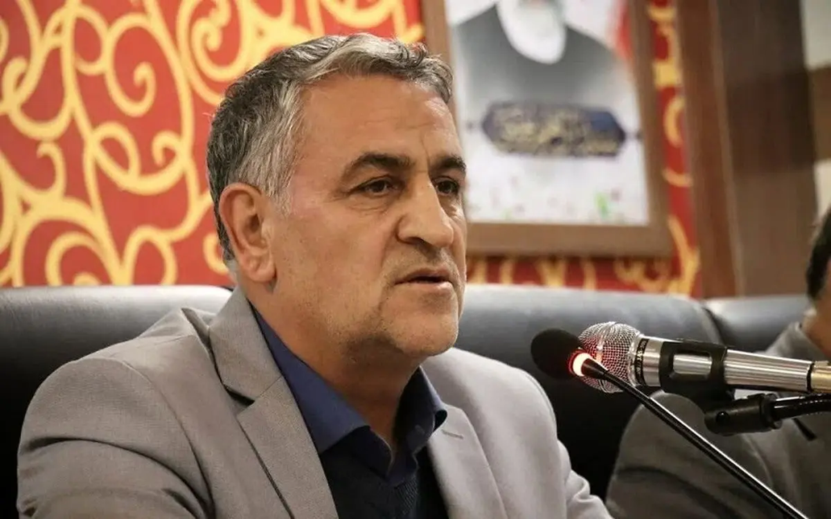 (ویدئو) فرار نماینده شاهرود از پاسخگویی به دانشجویان