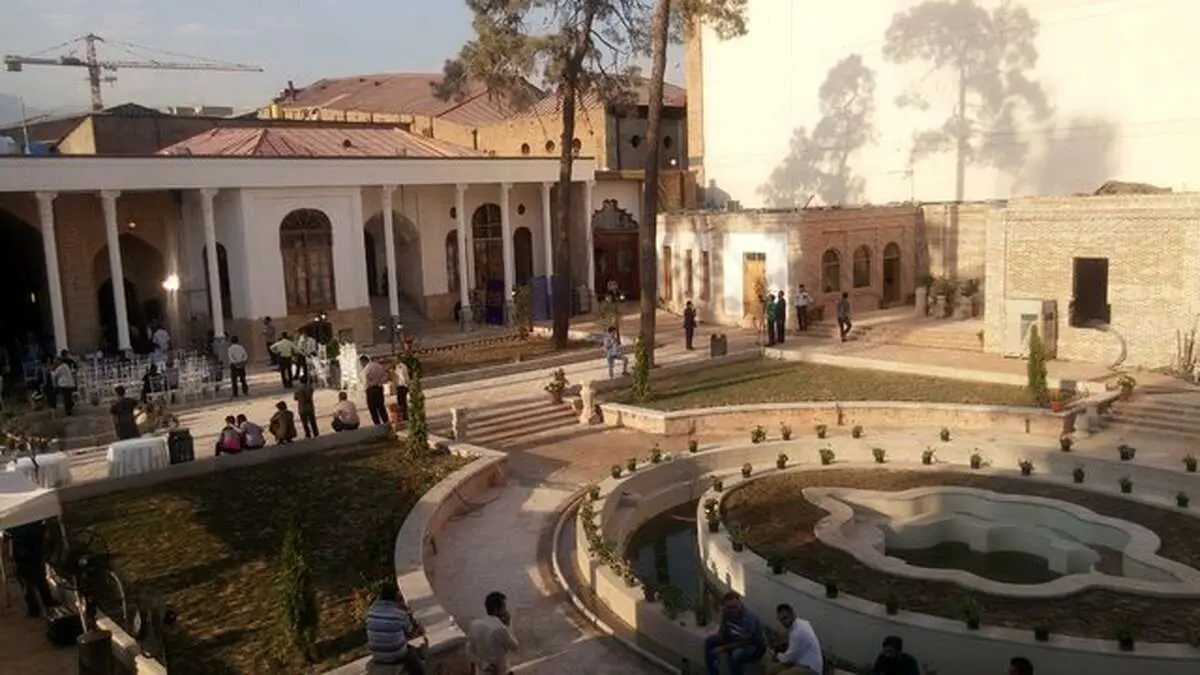 سلفی با میراث رحیمخان