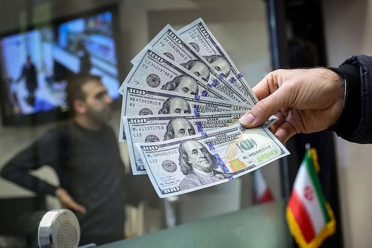 نرخ ارز، دلار، سکه، طلا و یورو چهارشنبه ۳۰ فروردین ۱۴۰۲