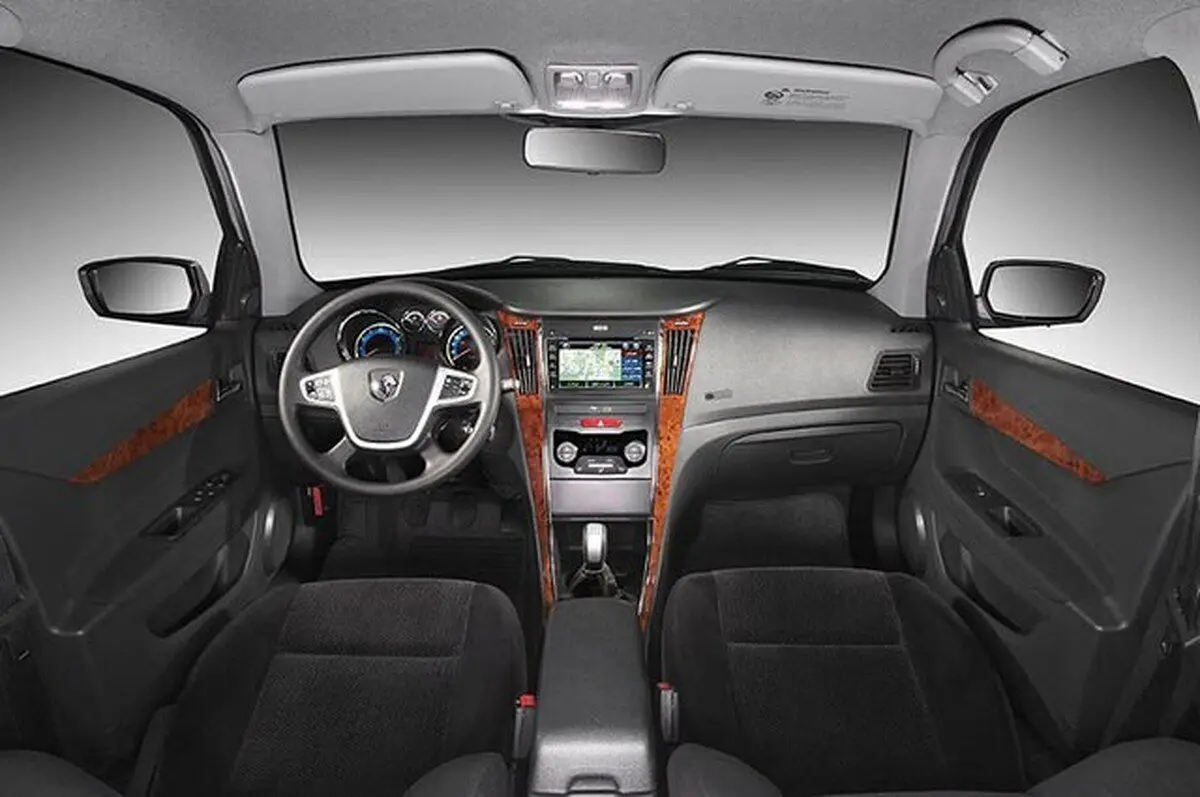 یک توصیه برای تهویه هوای داخل خودرو/ چگونه از مواد شیمیایی مضر و سرطان‌زا جلوگیری کنیم؟