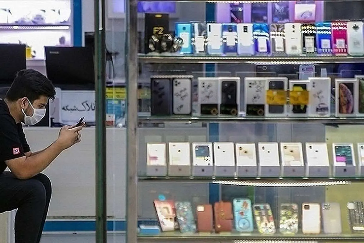 قیمت گوشیهای آیفون سهشنبه پنج اردیبهشت ۱۴۰۲