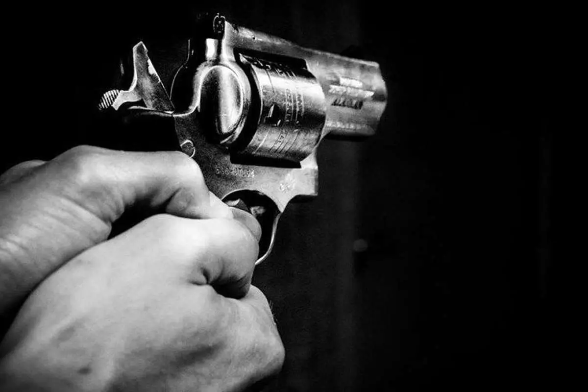 شلیکهای خونین در انتقام از پدر و پسر همسایه