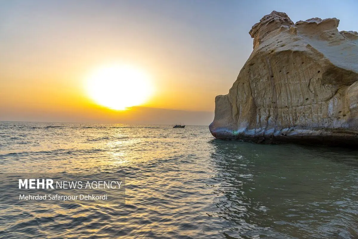 (تصاویر) بنود، پیوند صخره و دریا
