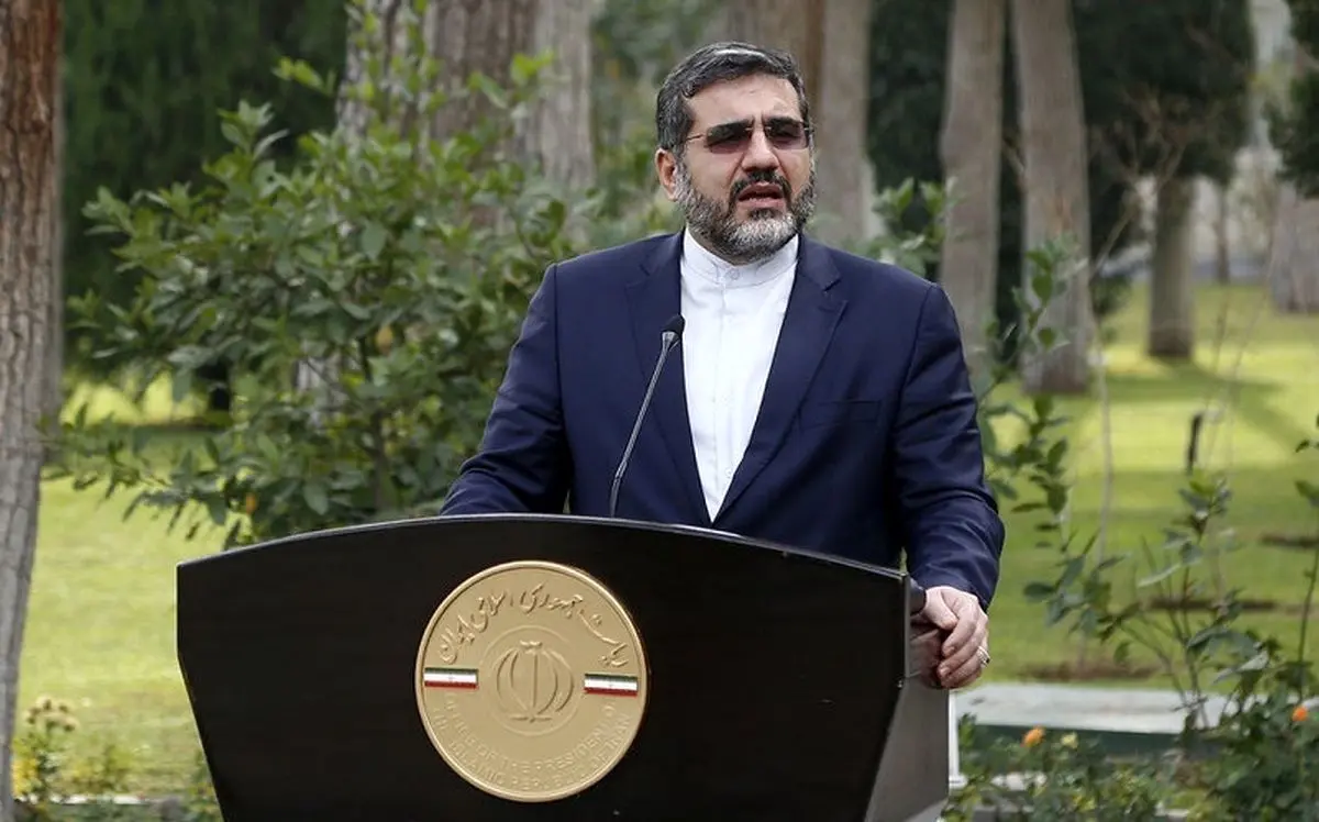 (ویدئو) وزیر ارشاد: به بازیگرانی که کشف حجاب کنند، اجازه حضور در برنامه‌های هنری را نمی‌دهیم
