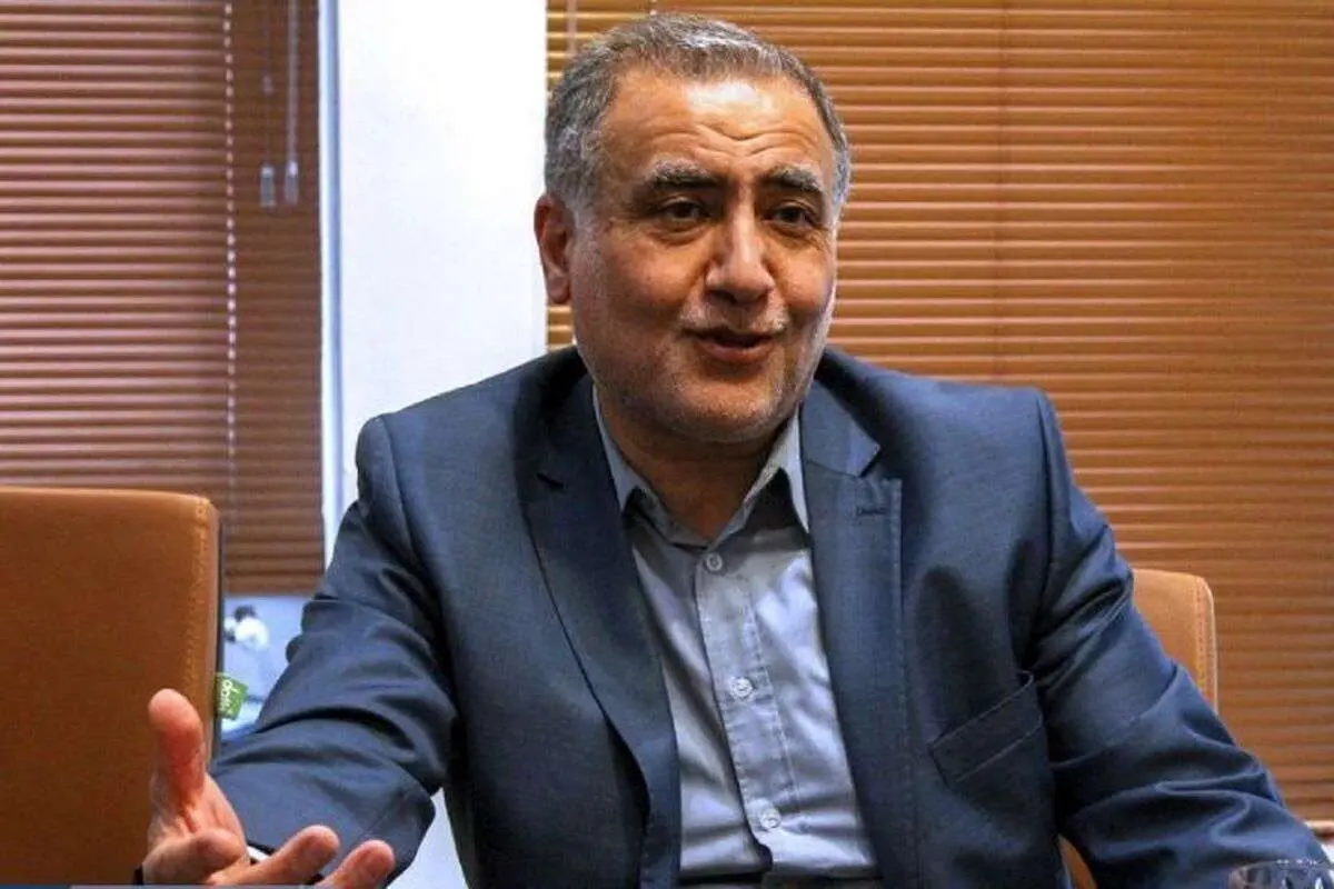 نماینده تبریز: تکرار میکنم، وزیر صمت ۷۰ تا ۷۵ خودرو به مجلس داده است