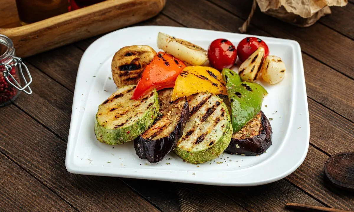 ابتدا فیبر بخورید؛ چهار نکته سریع و آسان برای یک وعده غذایی