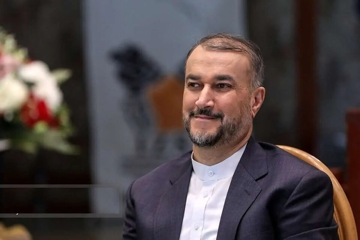 توضیحات وزیر خارجه درباره تبادل زندانیان با آمریکا / ۱۳ماه پیش درباره زندانیان با آمریکا توافق کردیم