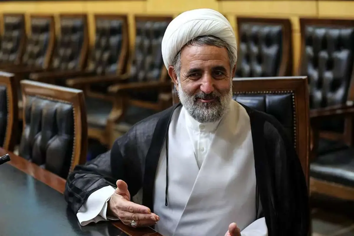 نماینده مجلس: به ما دوچرخه هم ندادند چه برسد به ماشین!