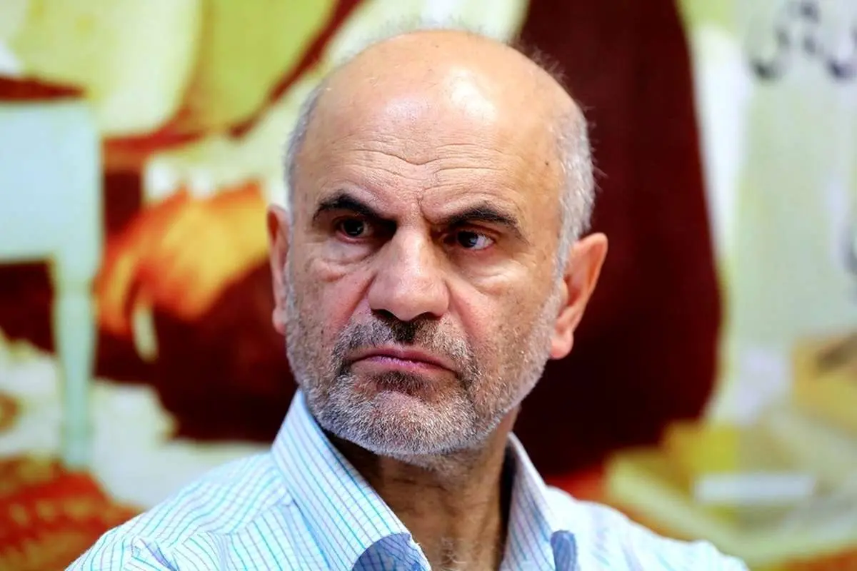فرشاد مومنی: بر خلاف گفته غنینژاد، نه شهیدبهشتی تحت تاثیر مارکسیسم بود، نه قانون اساسی