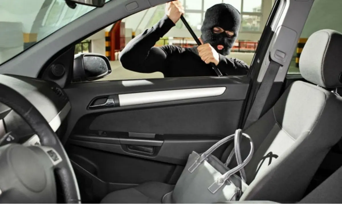 مدرک فوق دکترای سرقت از زندان!/ رئیس باند دزدان خودروی تهران از شکستن توبه‌اش پرده برداشت