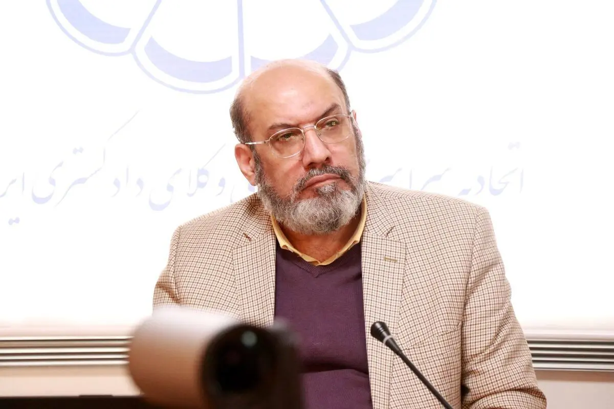 انتقاد رئیس کانون وکلا از پلمب مغازه‌ها