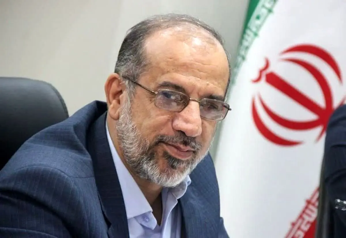 نماینده مخالف استیضاح فاطمی‌امین: وزیر با چندین تاییدیه آمار می‌دهد بعد می‌گوییم وزیر دروغ می‌گوید