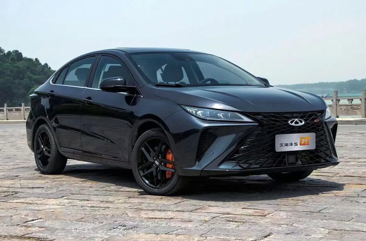 آریزو ۵ جی‌تی به‌زودی در ایران؛ خودرویی تمام‌نشدنی!