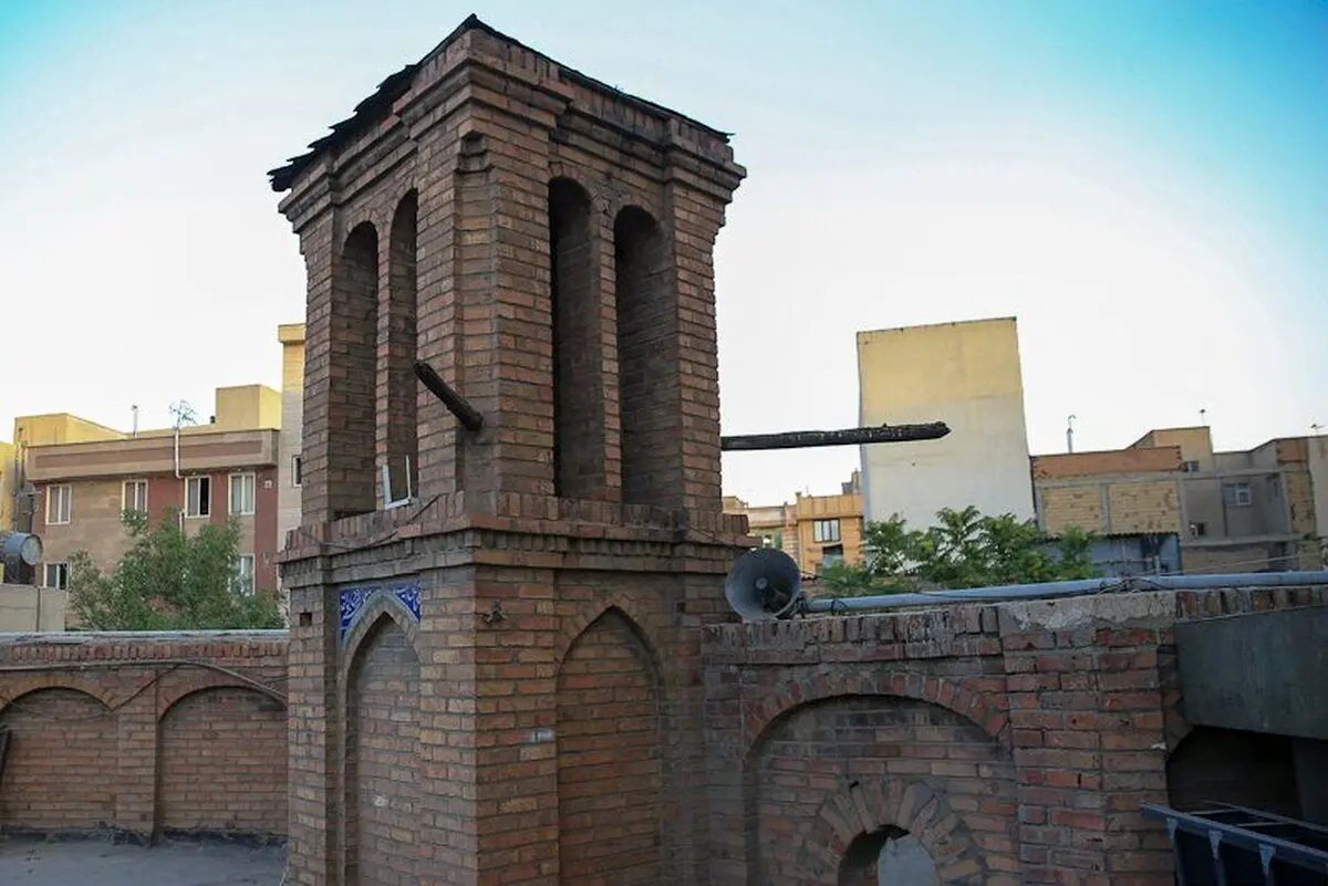 واقف خوشنام مسجد قندی تهران به سبک قاجاری تنبیه شد/ مبارزات چریک هزارچهره در این مسجد کلید خورد