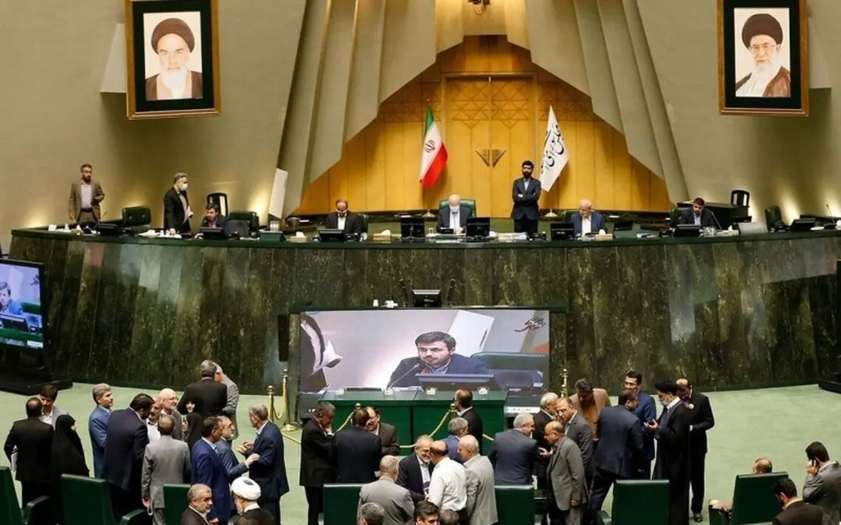 کدام نمایندگان رأی خود به استیضاح فاطمی امین را منتشر کردند؟
