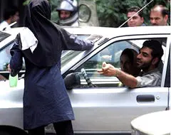 عبور از خط فقر