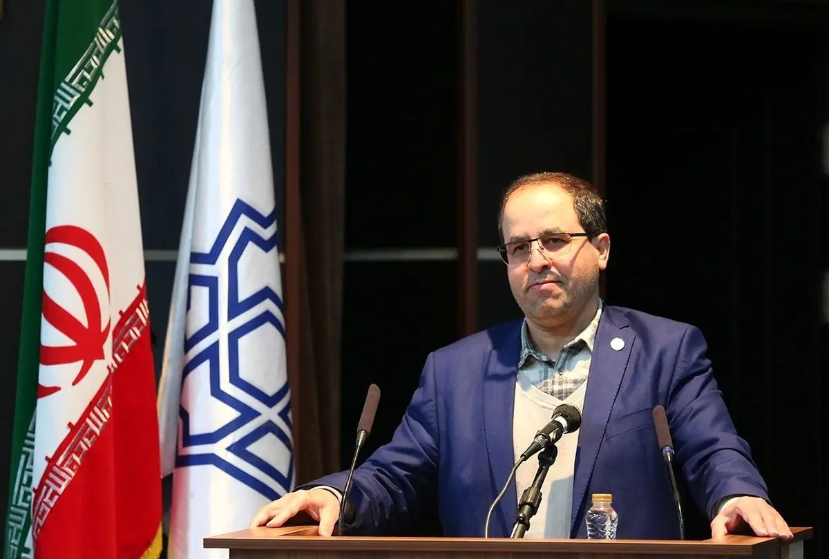رئیس دانشگاه تهران: عفت در محیط دانشگاه، موضوع روز ماست